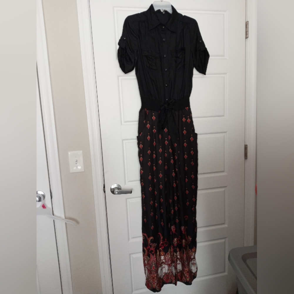Bebe black and floral print button down jumpsuit size medium